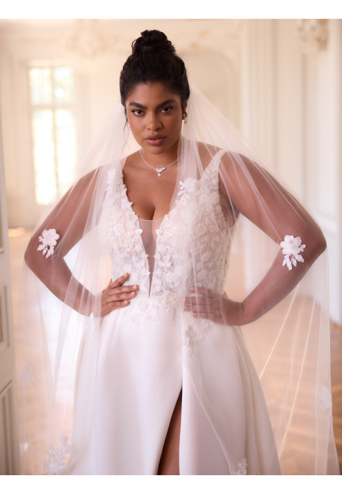 Bianco Evento S529 – Ivoorkleurige sluier in zachte tule, 250 cm