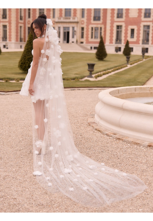 Bianco Evento S546 – Ivoorkleurige sluier in zachte tule, 300 cm