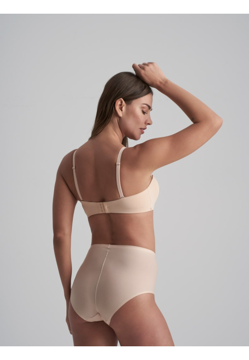 BYE BRA Uni Stretch High string Beige (One-size)