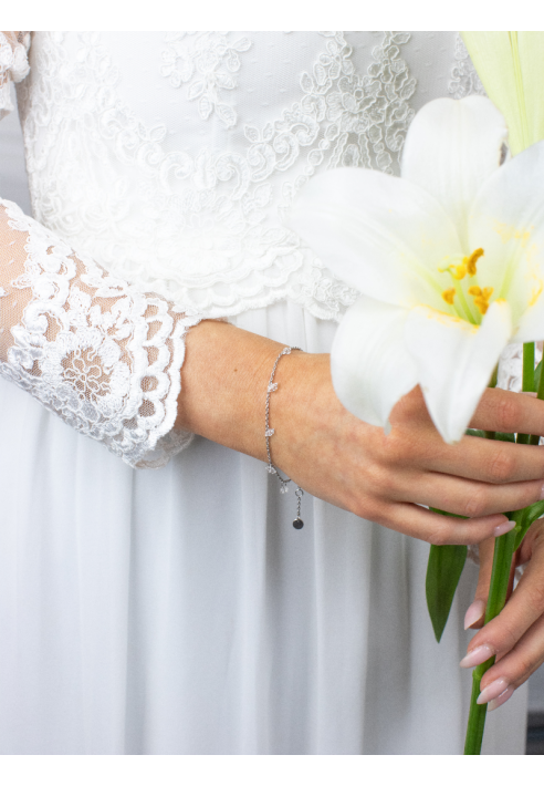 Abrazi Herkimer Armand