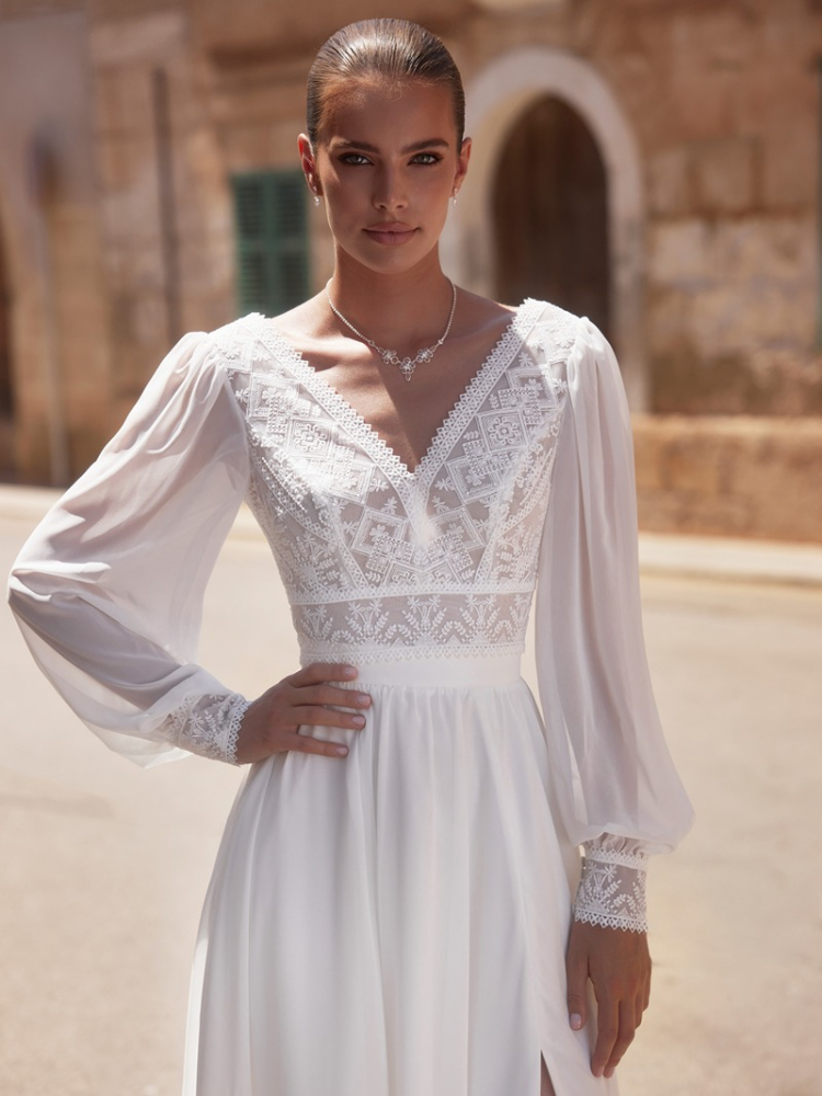 Bianco evento E484 Top main product photo