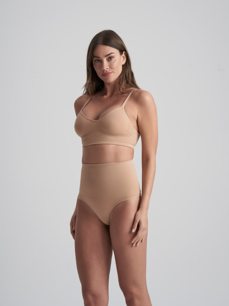 BYE BRA Seamless High Waist String Beige main product photo