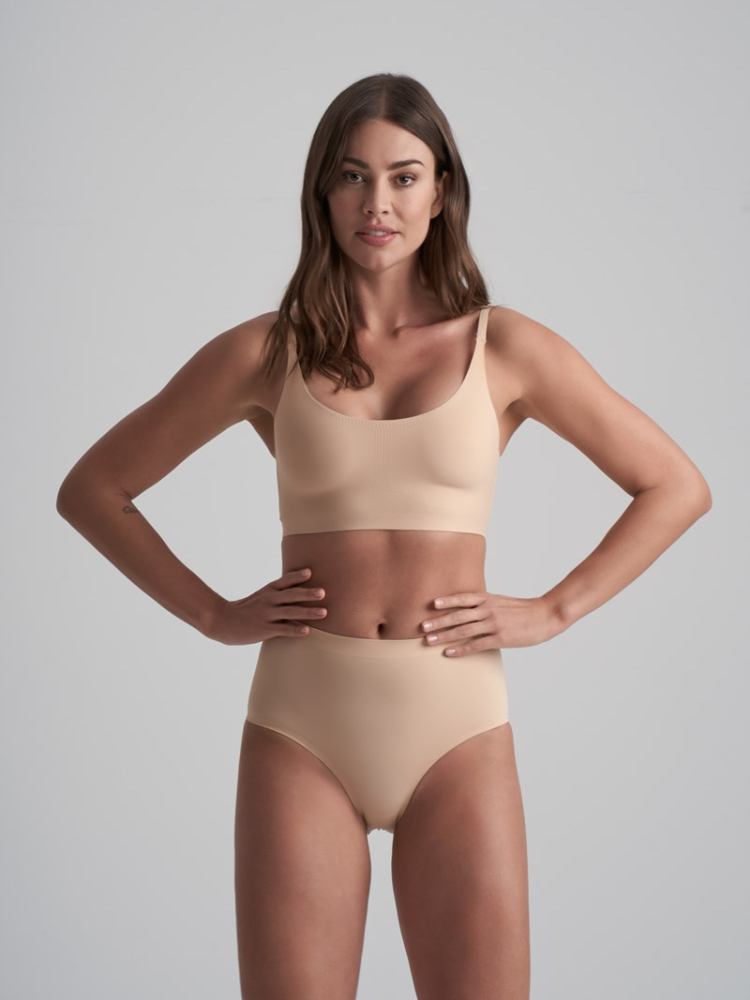 BYE BRA Invisible Mid Waist string Ondergoed main product photo