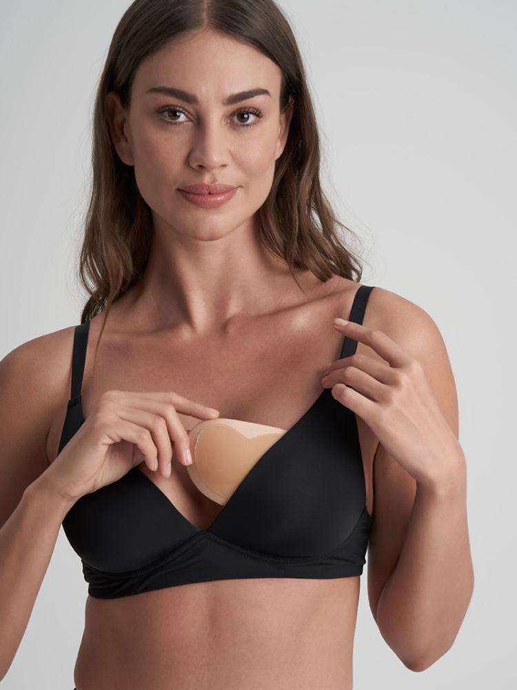 BYE BRA Adhesive Half Push-up Pads Beha Pads main product photo